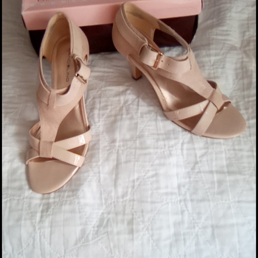 Bandolini heels - Picture 2 of 3